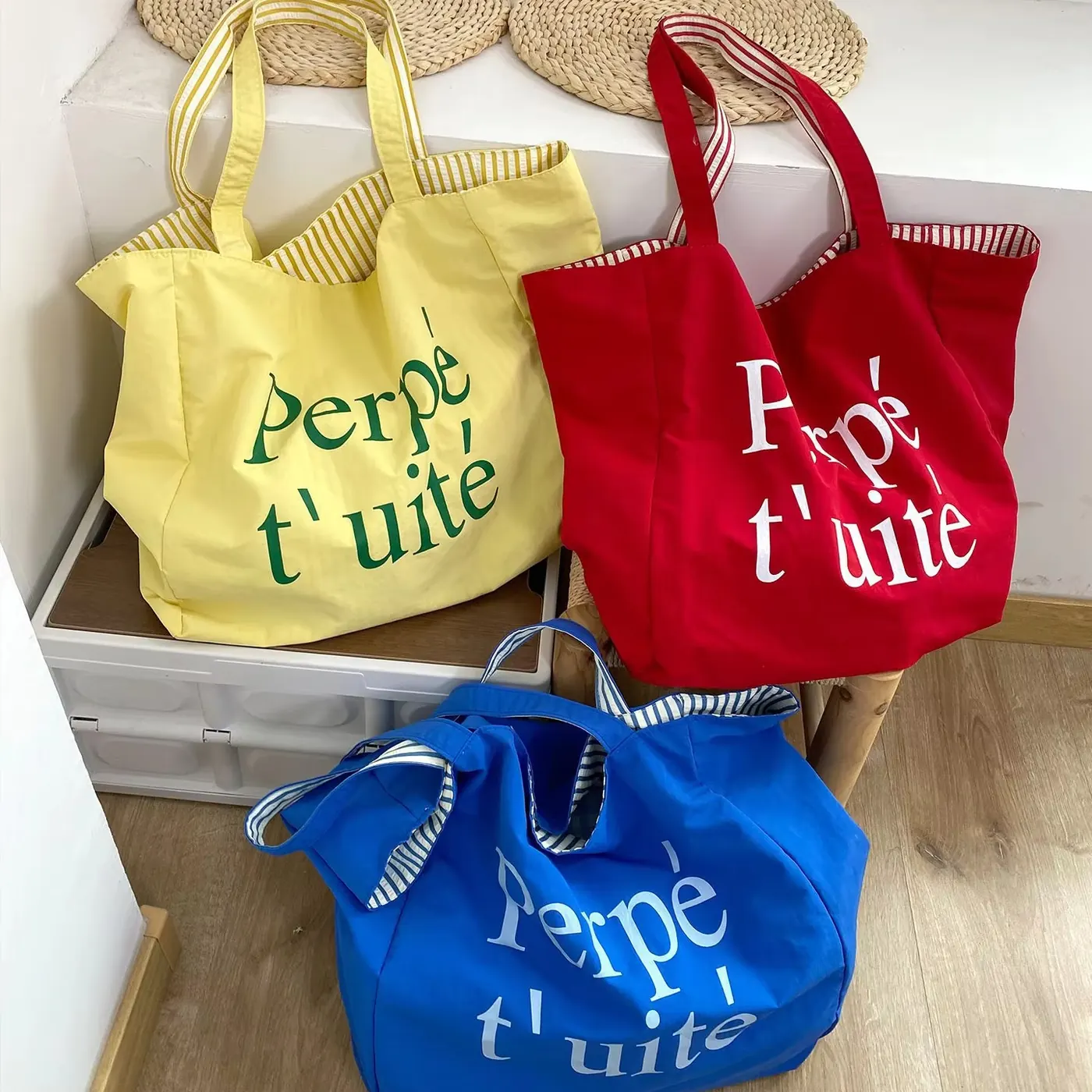 Model Korean Ins Waterproof Mini Handheld Canvas Multi Purpose