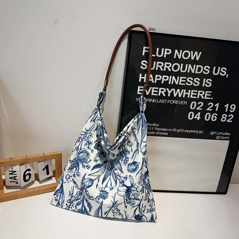 Vintage Chinese Style Blue And White Porcelain Flower Pattern Crossbody